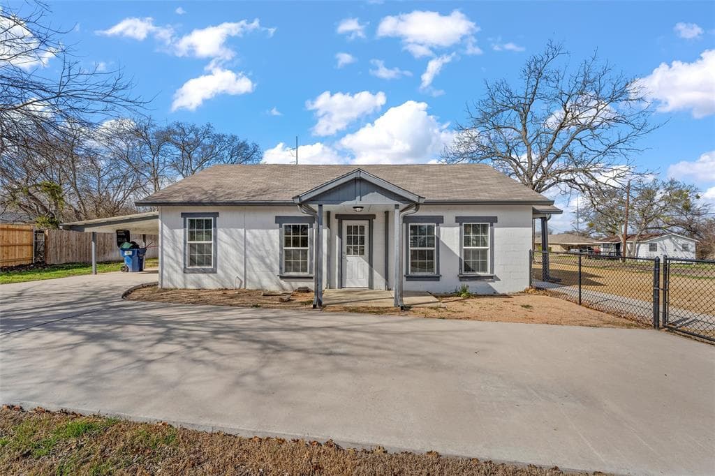 601 Eagle Dr