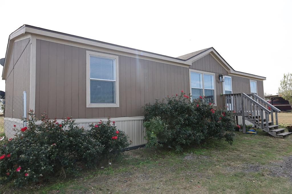 370 Private Road 4732