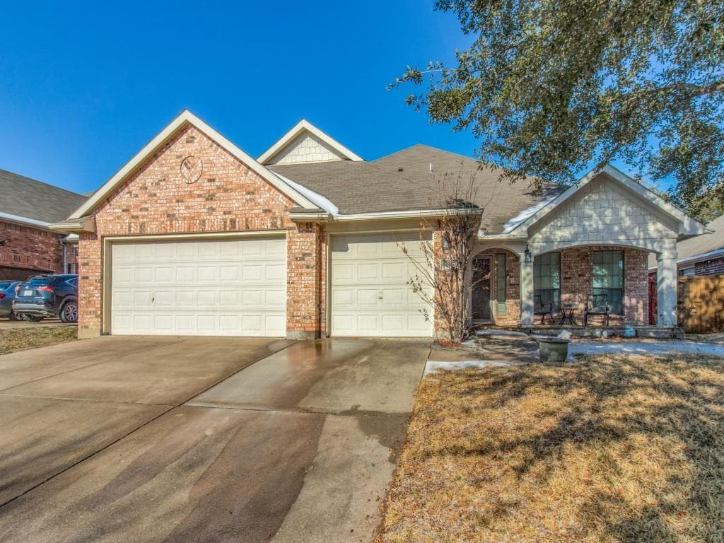 3005 Monarch Ct