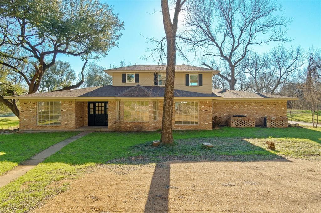 9506 Bellechase Rd
