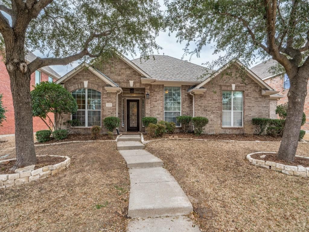 14626 Snowshill Dr