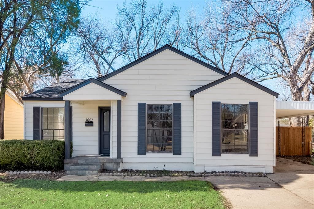 7607 Taos Rd