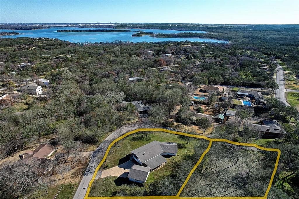 106 Townes Dr