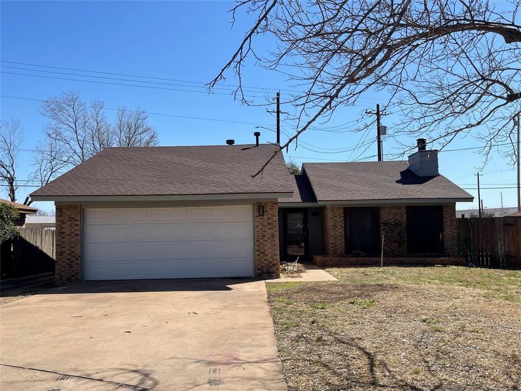 3009 Heritage Cir