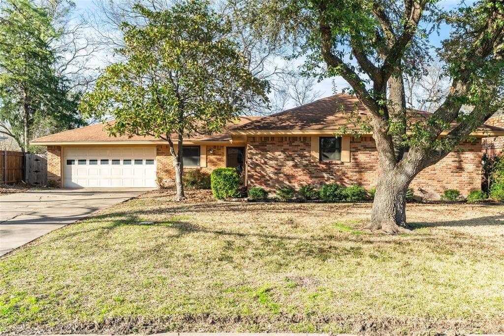 2510 Garden Dr