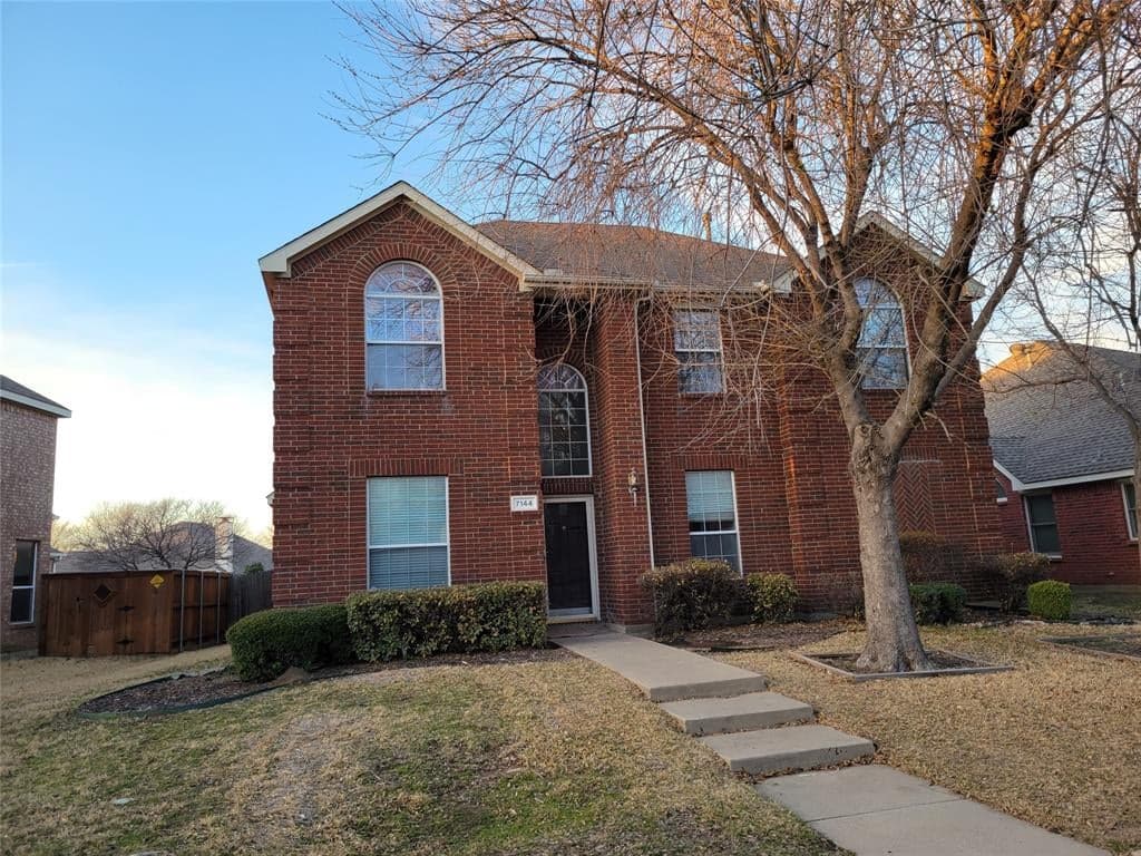 7144 Chinquapin Dr