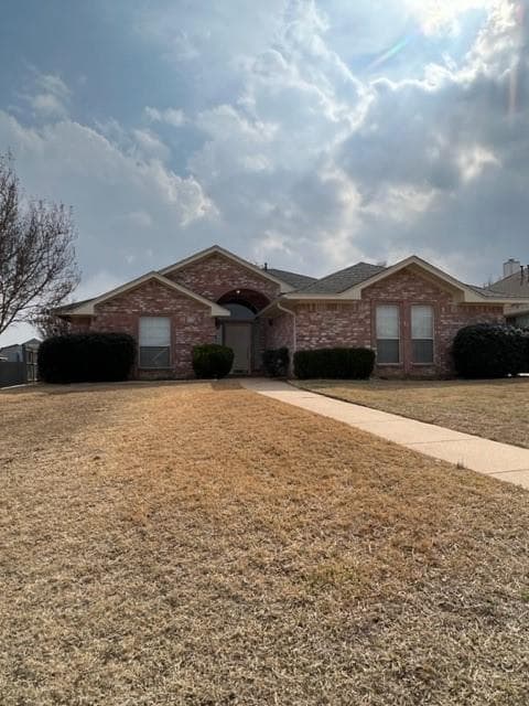 1260 Leanne Ct