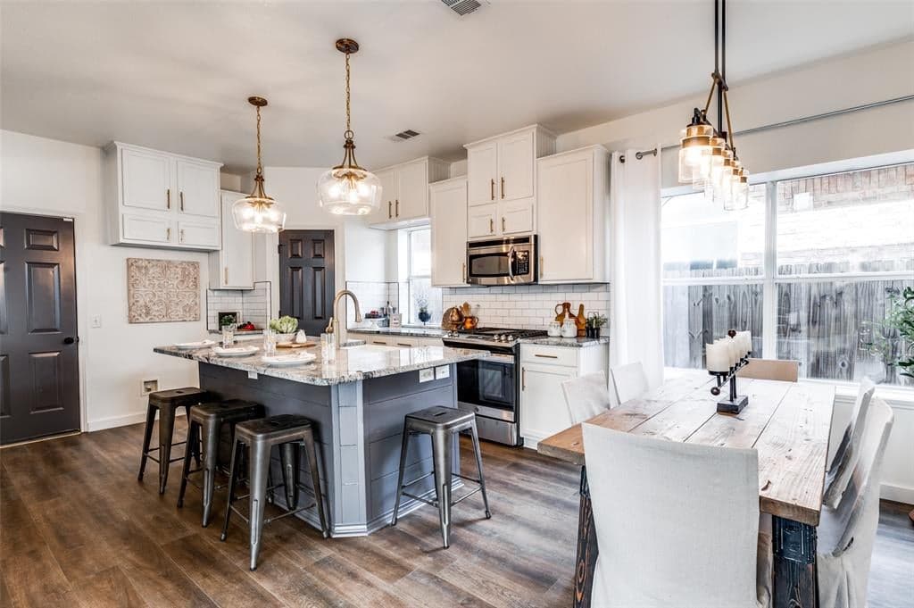 8362 Muirwood Trl