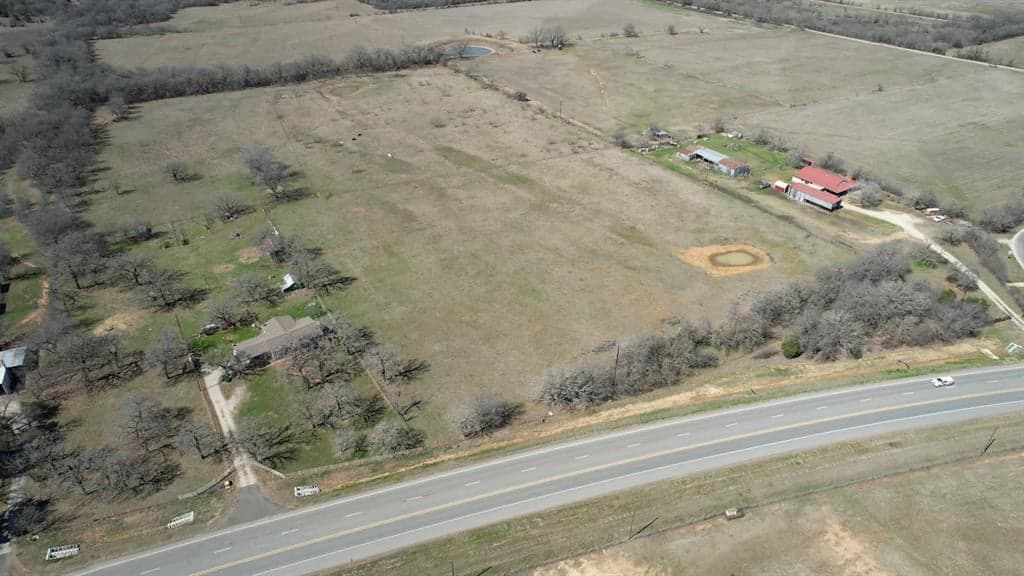 5941 N Highway 281