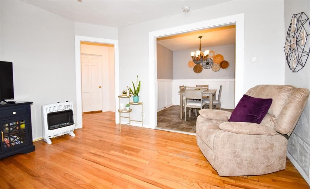 Gallery image 3