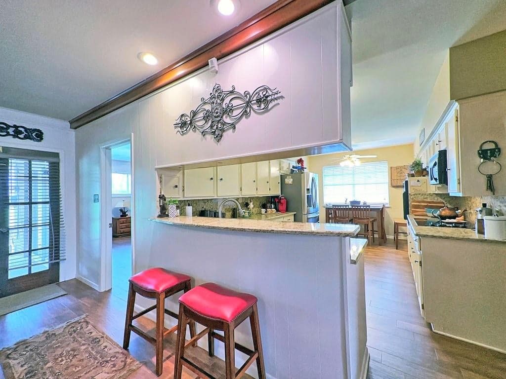 Gallery image 3