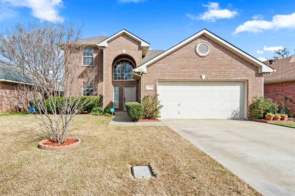 3231 Woodbrook Ct