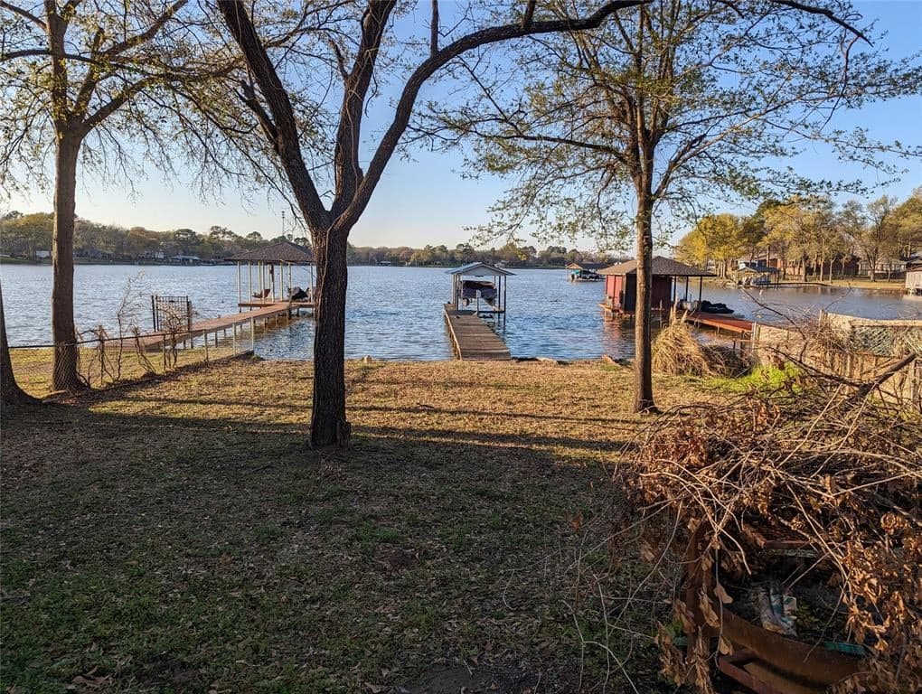148 Thunderbird Dr