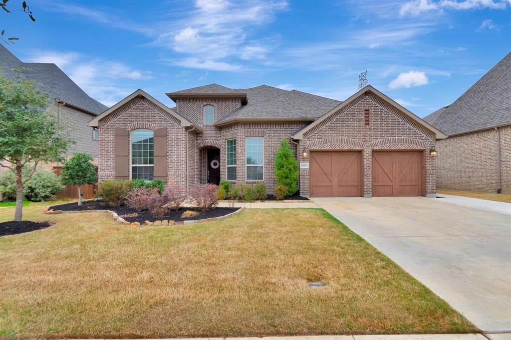 1083 Highpoint Way