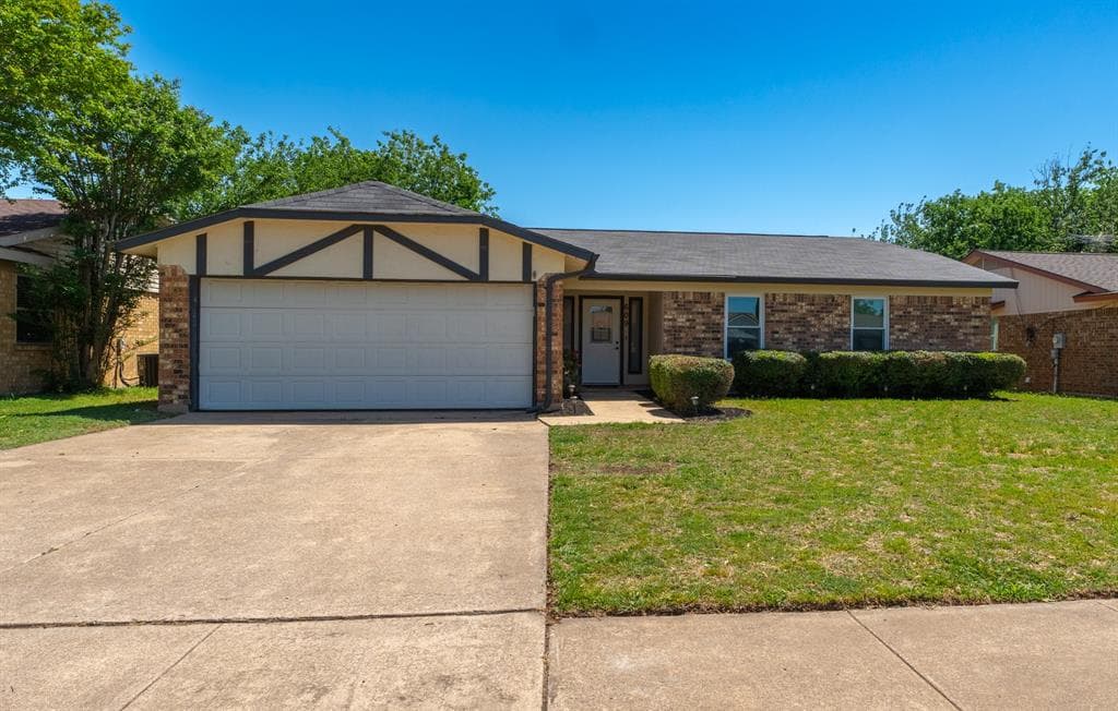 609 Ridgecrest Dr