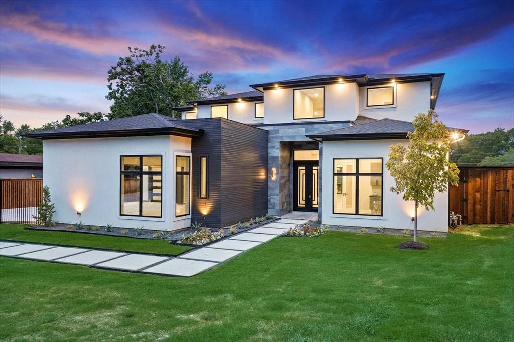 1232 Woodsey Ct