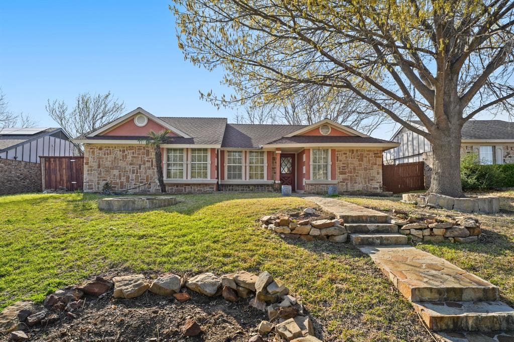 2117 Highmont Dr