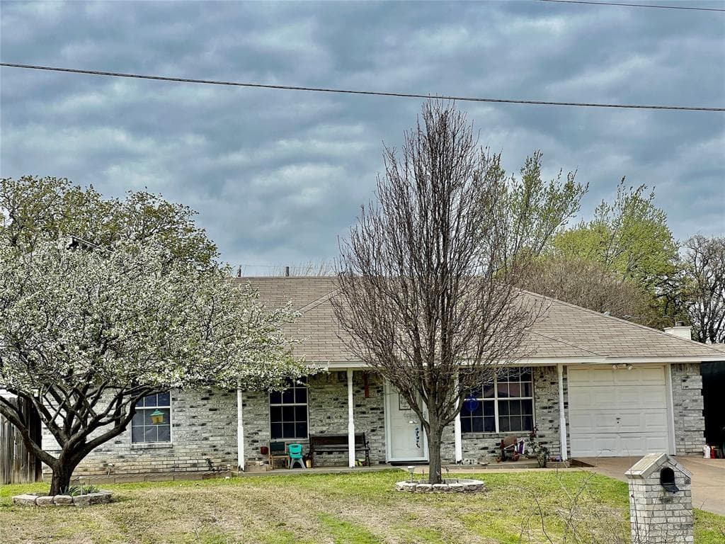 2413 County Road 805b