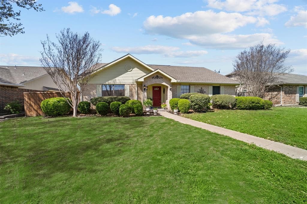 6729 Beeman Dr