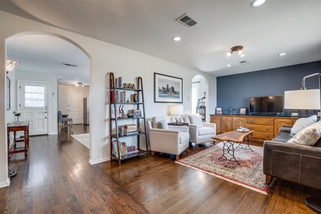 Gallery image 4