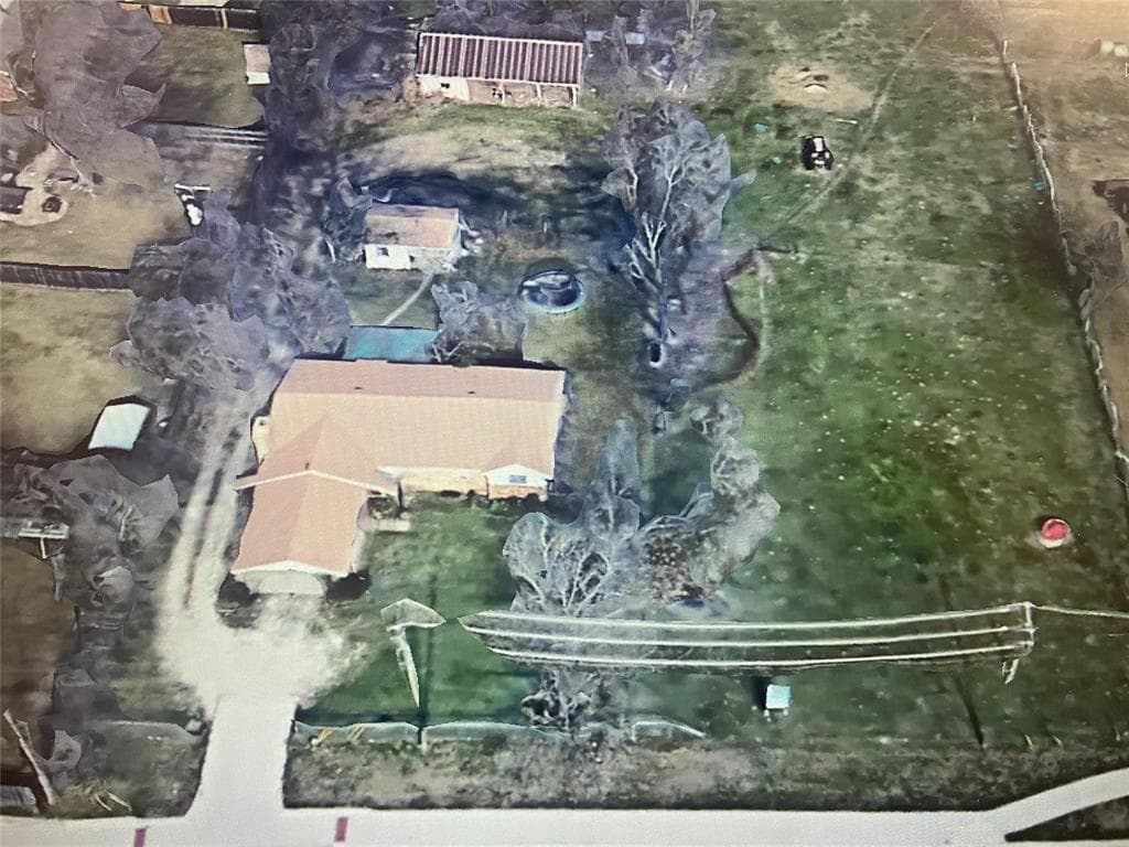2411 E Sublett Rd
