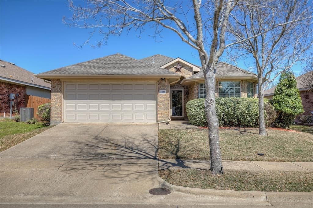4024 Red Rock Dr