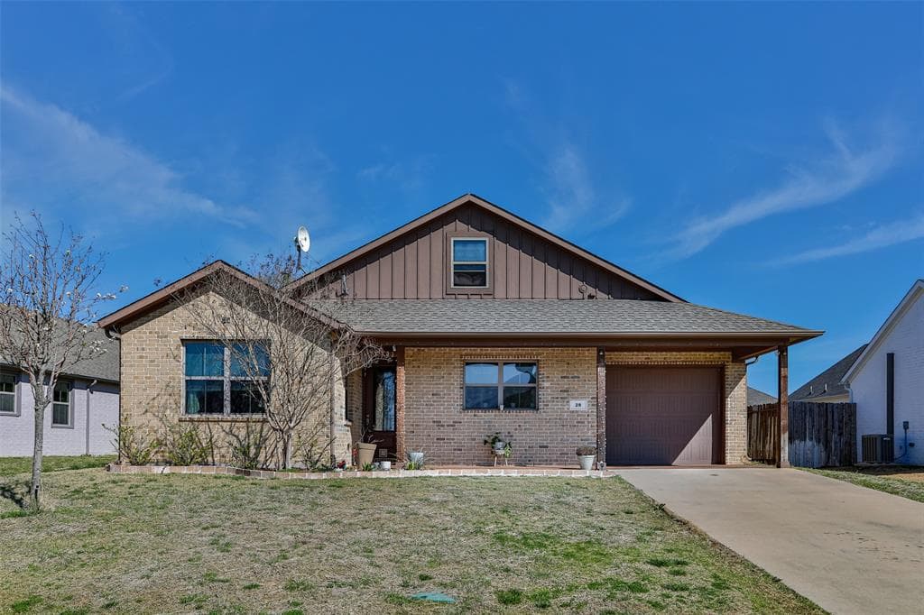 28 Heron Dr