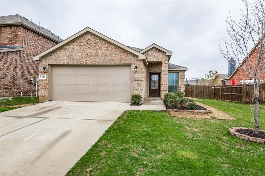 8812 Deadwood Ln