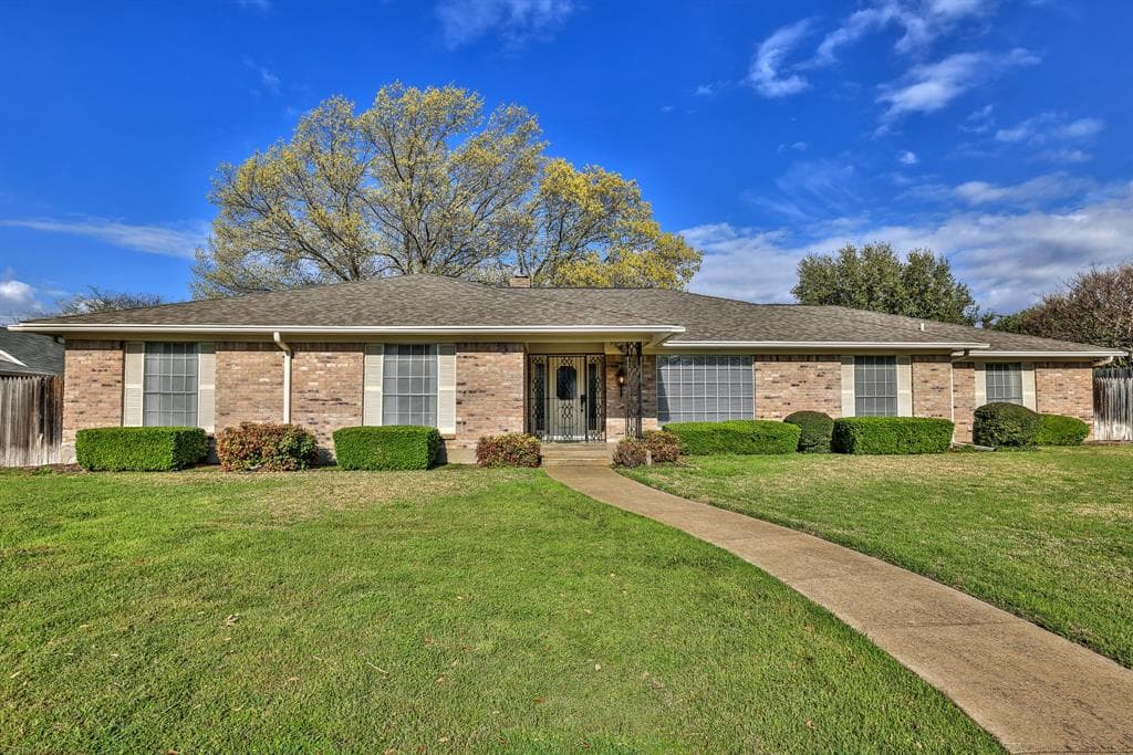 3808 Hickory Springs Rd