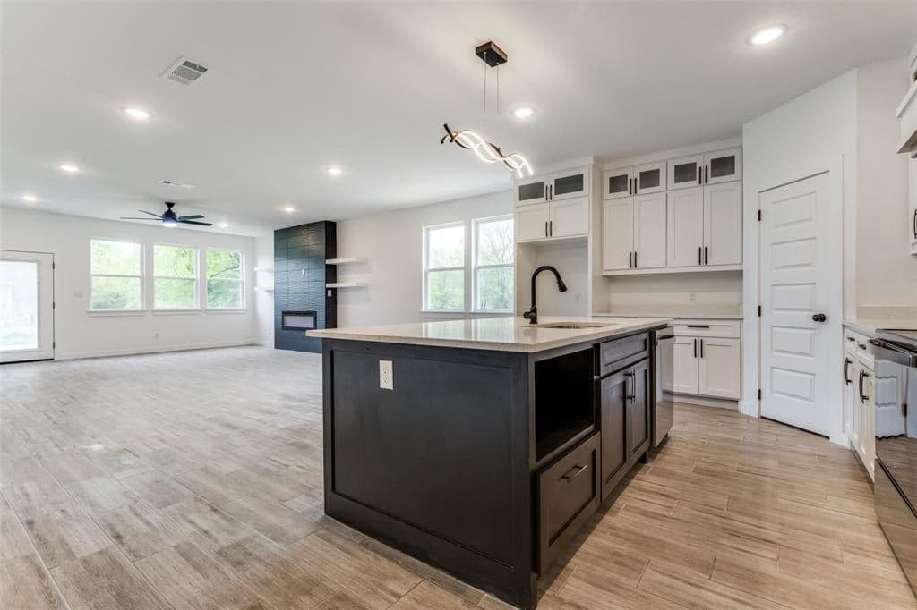 312 Kalura Way