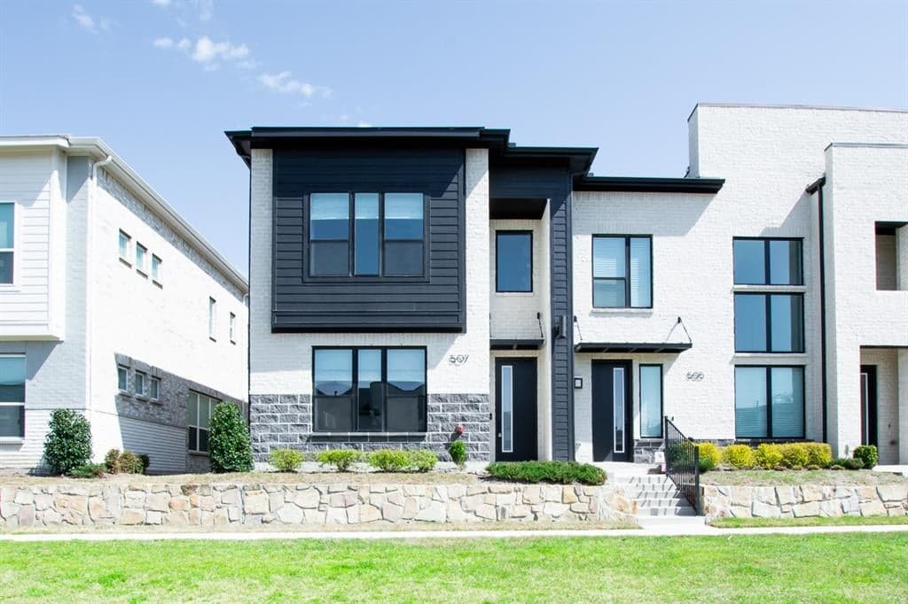 507 Wellborn Dr