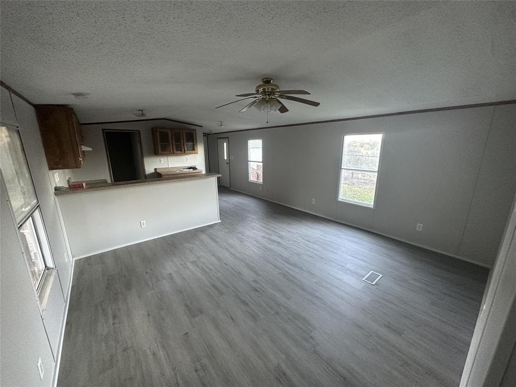 4412 Montana Trl