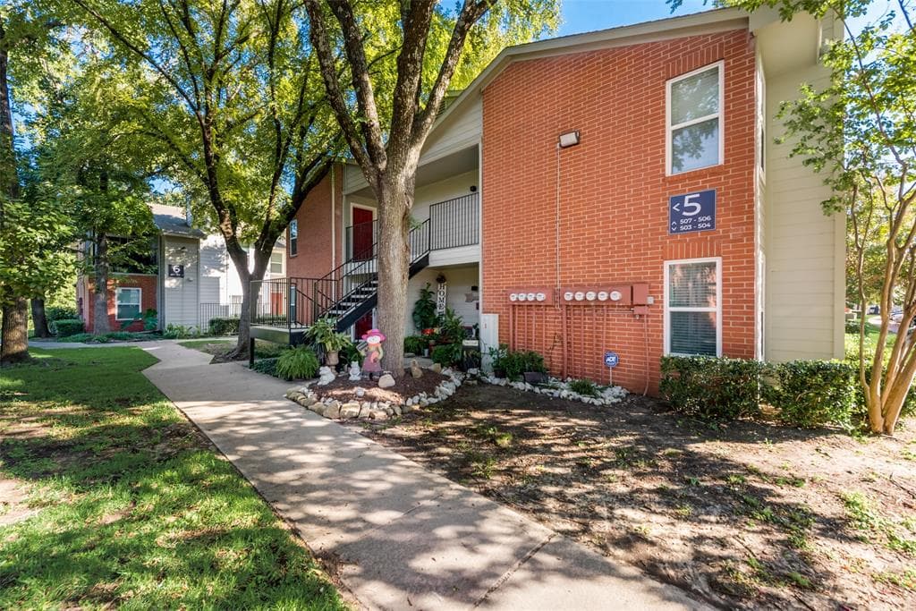 6900 Skillman St Apt 504
