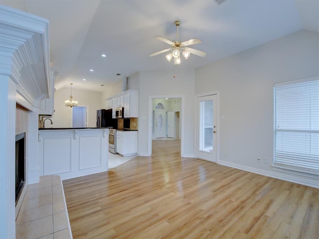 Gallery image 3