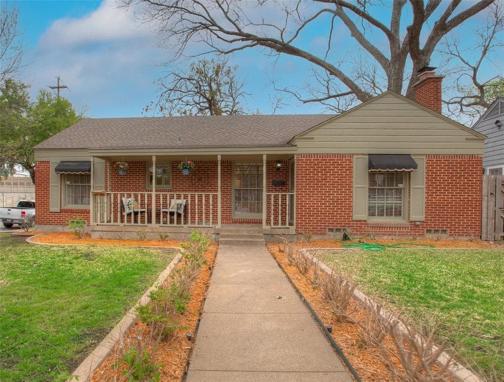 4201 Calmont Ave