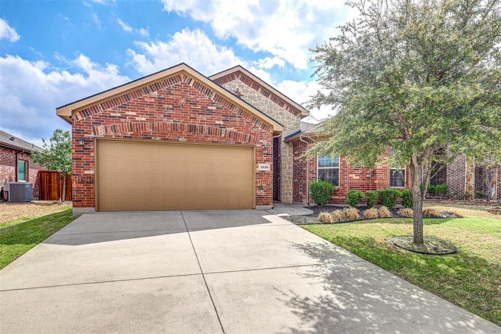 2520 Canyon Wren Ln