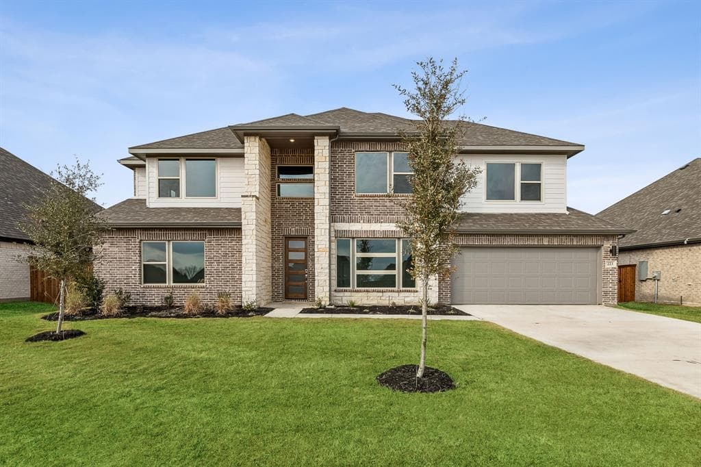 223 Mockingbird Dr