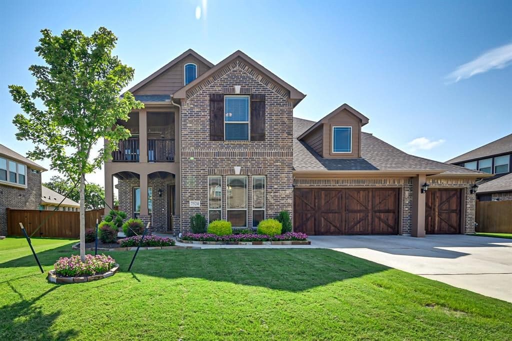 7524 Brooklake Dr