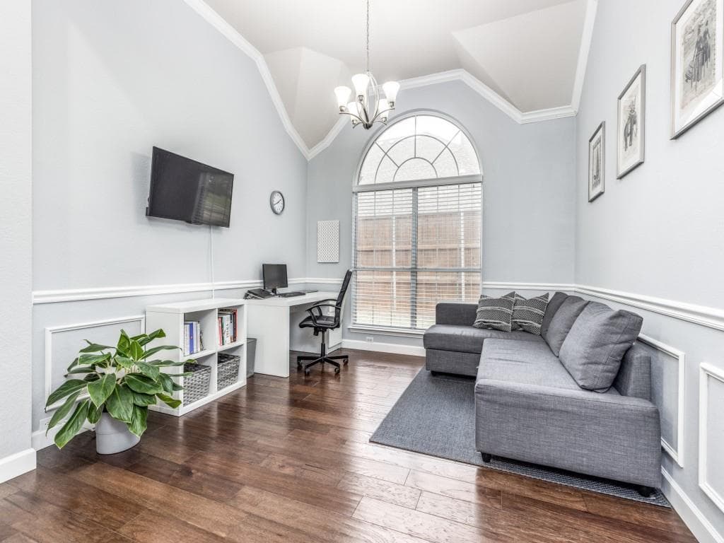 Gallery image 4