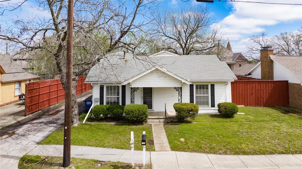 304 N Jackson Ave