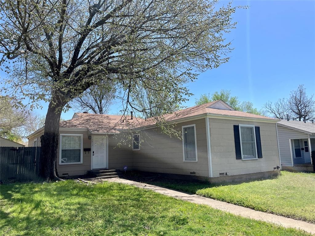 2817 Handley Dr