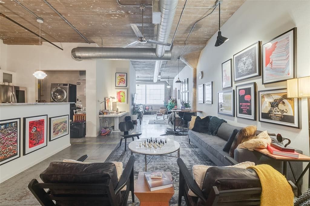 Gallery image 3