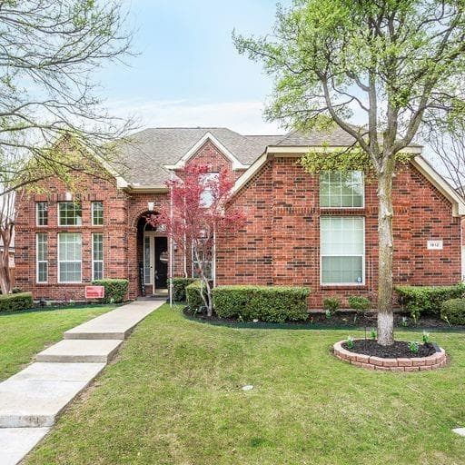 1612 Pecan Valley Dr