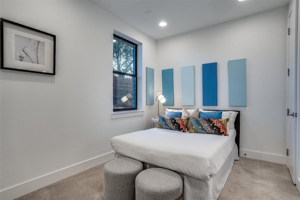 Gallery image 4