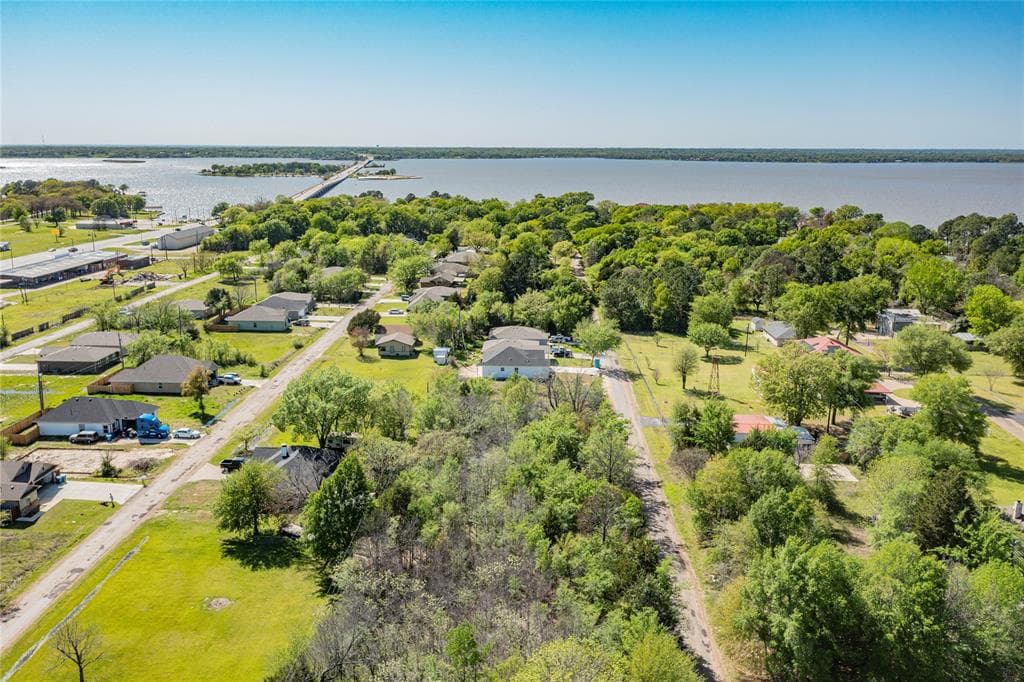 143 Sunset Bay Dr