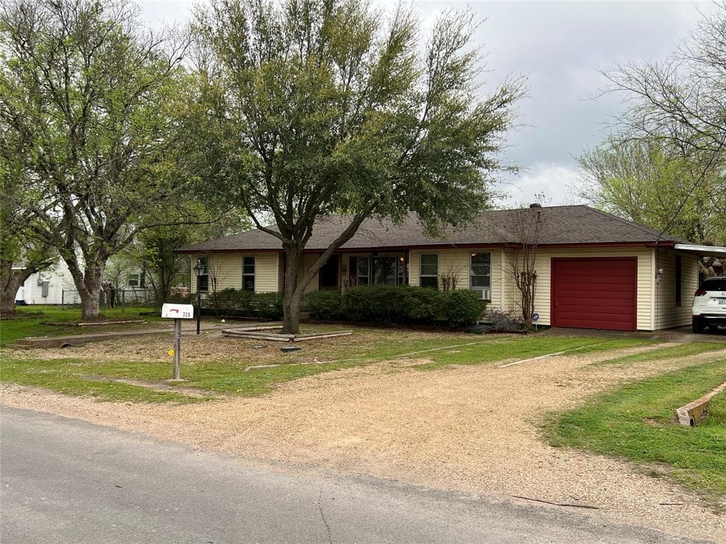 320 Avalon Rd