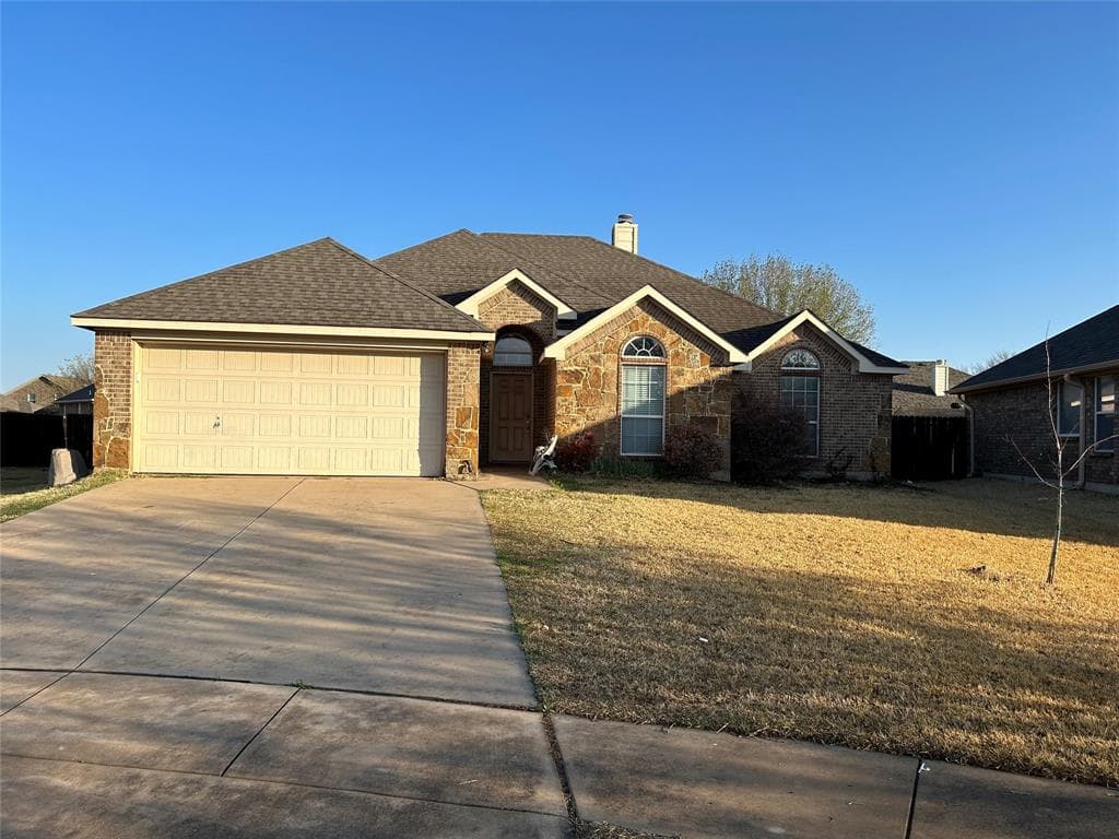 516 Castlebrook Ct