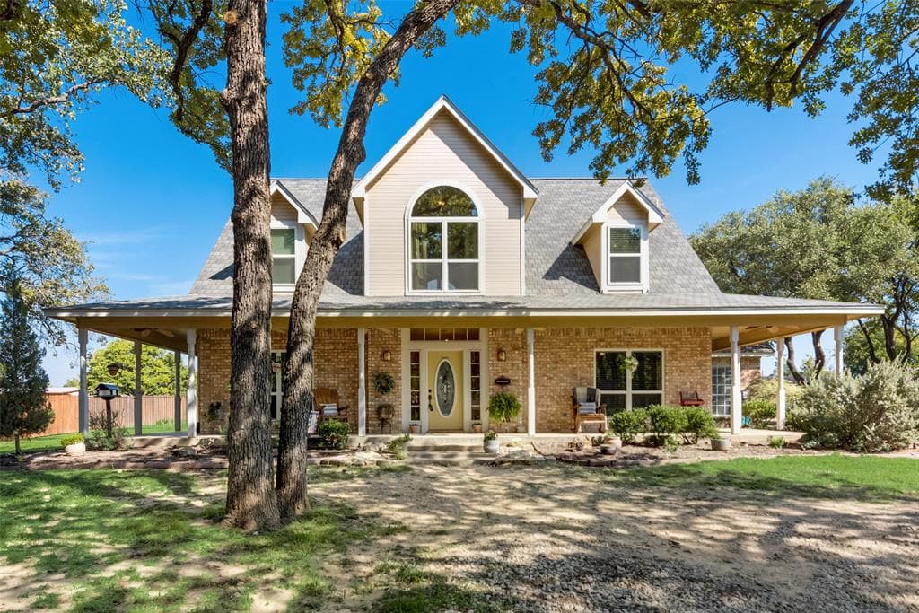 524 Oak Hills Dr