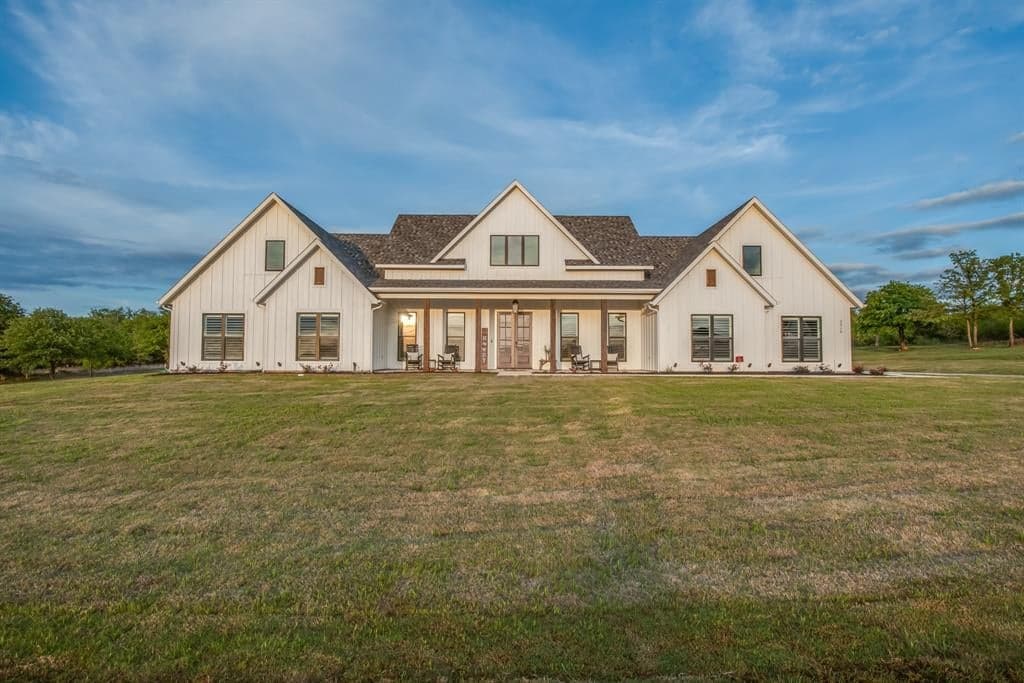 3016 Greg Allen Dr