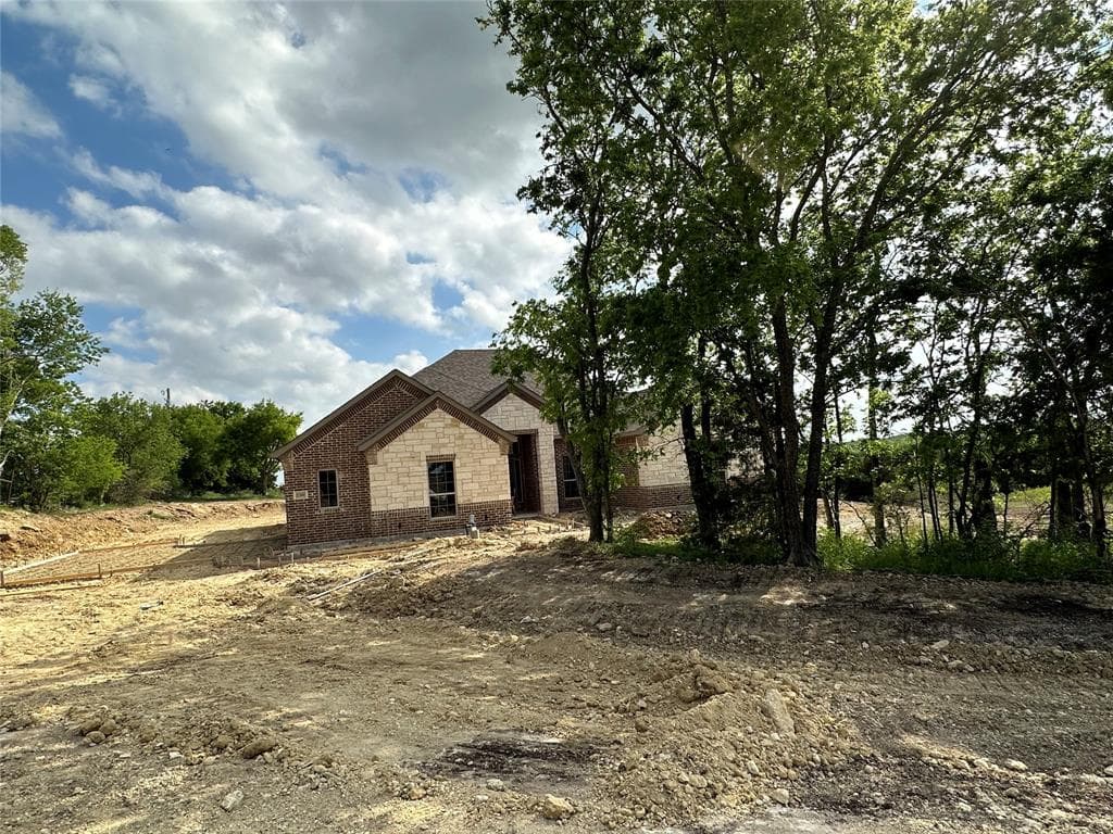 2300 County Road 2360
